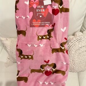 Pink Dachshund Velvet Plush Throw